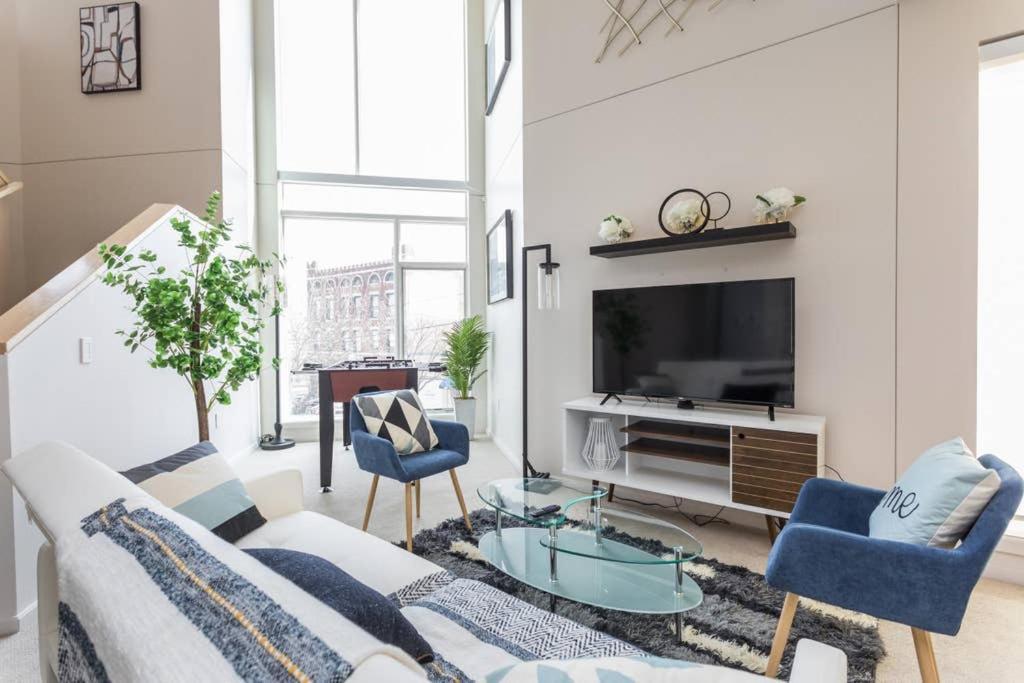 Upscale 3Br Penthouse By Cozysuites Indianapolis Buitenkant foto