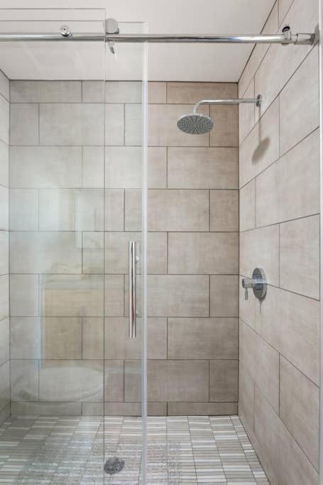 Upscale 3Br Penthouse By Cozysuites Indianapolis Buitenkant foto